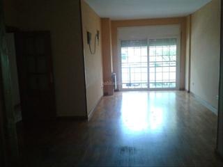 Piso en Carrer del comandant benítez 7. Piso al lado plaza sants