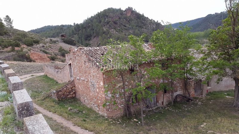 Foto 9542a645-2935-40d0-aec5-f6de867d1964. Casa en aldea casas alcance 3 casa independiente a reformar en Cofrentes