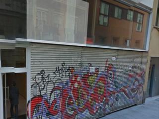 Miete Autoparkplatz in Carrer de la cendra 8. Plaza parking + moto mercado sant antoni