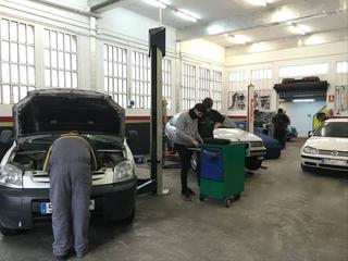 Lloguer Nau industrial a Carrer nou 31. Nave industr.parcela 400m. 494 euros