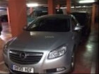 Lloguer Aparcament cotxe a Carrer de bilbao 86. Plaza coche grande