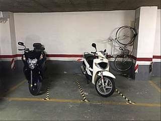 Lloguer Aparcament de moto a Carrer de martí 35. Alquiler parquing moto en gracia