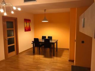 Miete Etagenwohnung in Carrer doctor àngel nadal 32. Piso en muy buenas condiciones a 10 min. lleida