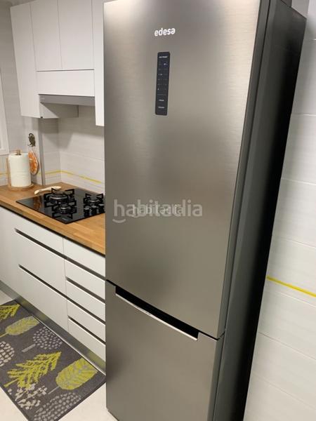 Foto 27f8010f-ea6d-48ea-a0c1-e9e7104e851b. Alquiler piso en carrer del puigmal 13 alquiler piso totalmente reformado en Tamariu