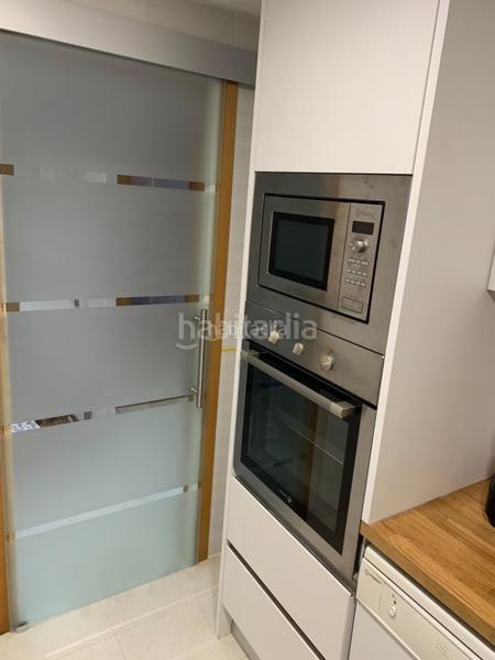 Foto 320130f0-08a6-4b5e-aa52-83d3ef0d69ea. Alquiler piso en carrer del puigmal 13 alquiler piso totalmente reformado en Tamariu