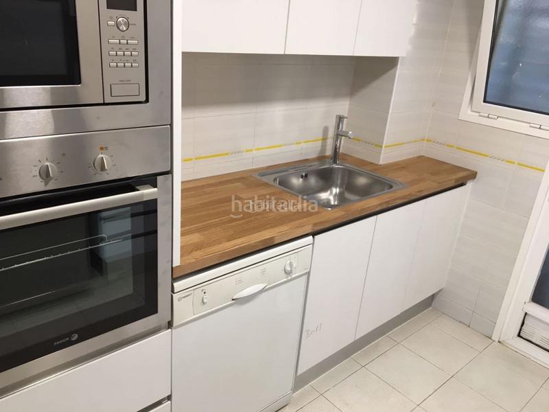 Foto 3e4bb986-2980-4f74-baa5-d798ebf404b4. Alquiler piso en carrer del puigmal 13 alquiler piso totalmente reformado en Tamariu