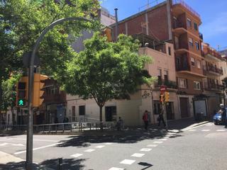 Maison à Carrer de la riera blanca 154. Casa unifamiliar : planta baja + piso superior