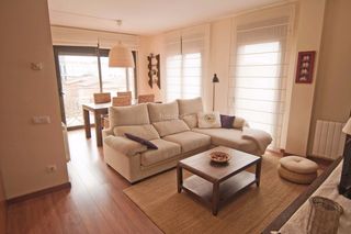 Affitto Appartamento in Carrer nou 53. Seminou, lluminós, cèntric i tranquil