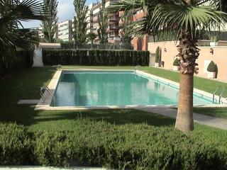 Piso en Carrer de tarragona 22. Excelente piso, zona tranquila, delante zona verde