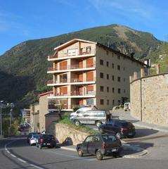 Flat in Carrer dels ajustants 4. Vendo apartamento 45m² a 270m del funicamp