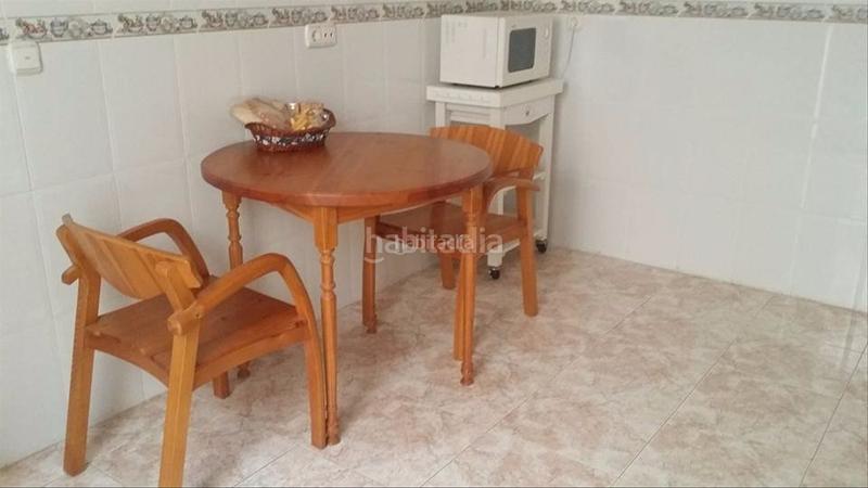 Foto c4cee01d-8f74-4326-b4c8-cd359a8e2ab5. Casa pareada en calle barranquillo 19d casa preciosa semi-nueva en cela, (almería) en Lúcar