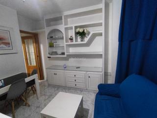 Apartament a Calle álvarez quintero 33. Coqueto y acogedor apartamento