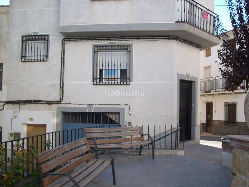 Foto 3fd55684-6216-4c91-b6b3-39852caaa54e. Casa en calle juan carlos ? 21 excelente y céntrica casa. en Santo Tomé