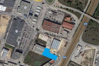 Location Terrain industriel à Av. la pista,. Alquiler de terreno cerca de mn4