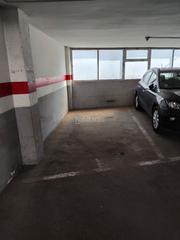 Miete Autoparkplatz in Travessera industrial 119. Plaza de aparcamiento amplia en bellvitge