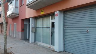 Alquiler Local Comercial en Ronda santa eulalia, 18. Local  ideal despacho/oficinas. para entrar ya!