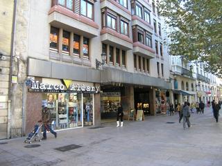 Bureau à Calle postas 32. Oficina, comercio o viviendas pleno centro vitoria