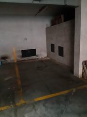 Aparcament cotxe a Carrer de j. lamote de grignon 10. Ideal coche mediano / monovolumen