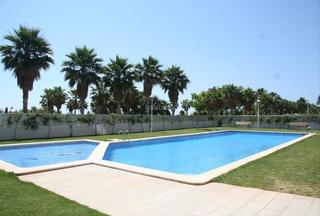 Apartament a Carrer de la pinada 6. Venta fabuloso apartamento en 1ª linea de playa