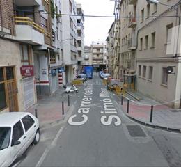 Aparcament cotxe a Avinguda de l'almaig 63c. Plaza garaje zona san rafael