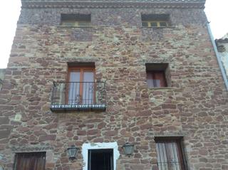Casa a Carrer nou 5. Casa rural original y muy bien situada