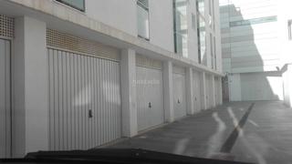 Lloguer Aparcament cotxe a E-10 ronda 4. Alquiler parking-almacén