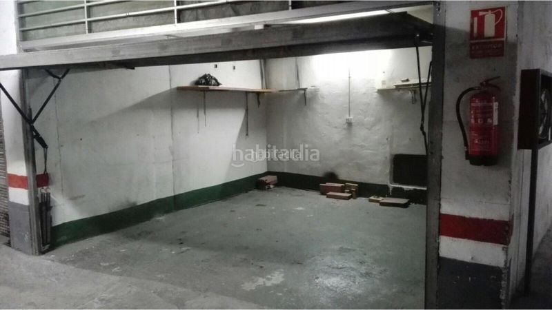 Foto 9162238a-0d77-4fb1-82b2-d1d331567501. Aparcament cotxe a calle florida 10 a Colonia Madrid Benidorm