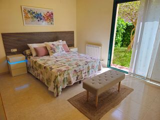 Location Maison jumelée à Carrer del margalló 39. La mayor y mejor para dos personas.