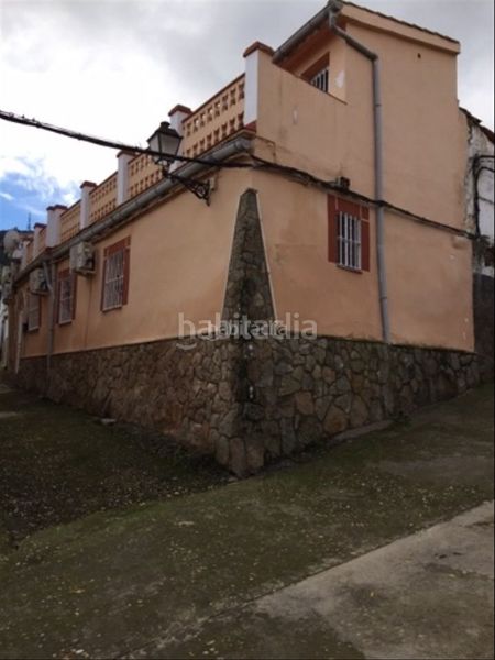 Foto ae962308-cdfa-44bb-8088-e0157bcba370. House in avenida virgen de guadalupe 21 in Casas de Miravete
