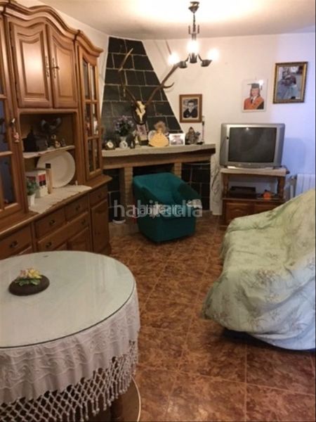 Foto be3e3b78-56c0-4d61-a1a2-478381d13e44. House in avenida virgen de guadalupe 21 in Casas de Miravete