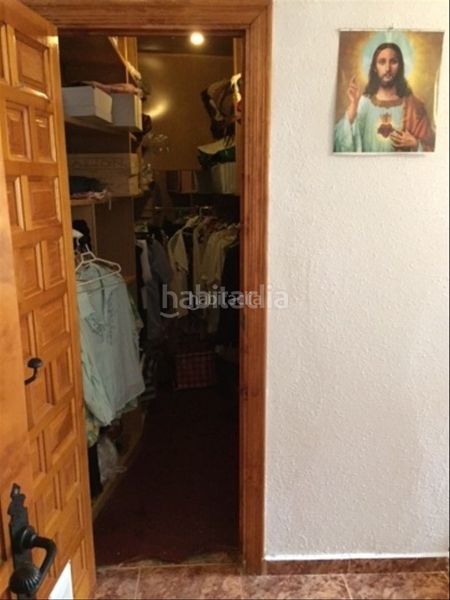 Foto c1cba3df-f81b-4190-8ebc-b9c96432f76b. House in avenida virgen de guadalupe 21 in Casas de Miravete