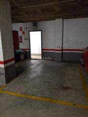 Car parking in Carrer rovira i virgili 48. Plaza para coche-tarragona centro