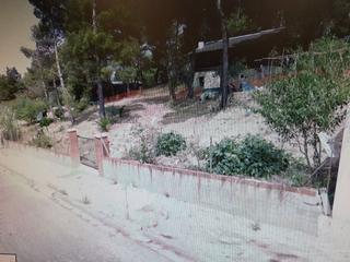 Terreno residencial en Carrer mirador 28. Parcela en venta con vistas y sol todo el día