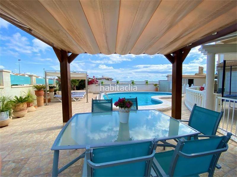 Foto 2b0f1343-543e-4261-9329-261e801c124e. Casa en calle mar jónico 2 La Veleta / calle mar jónico en Torrevieja