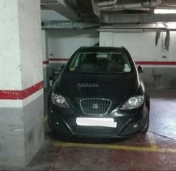 Aparcament cotxe a Carrer de joan d'àustria 55. Pk en venta con trastero coche mediano planta 1