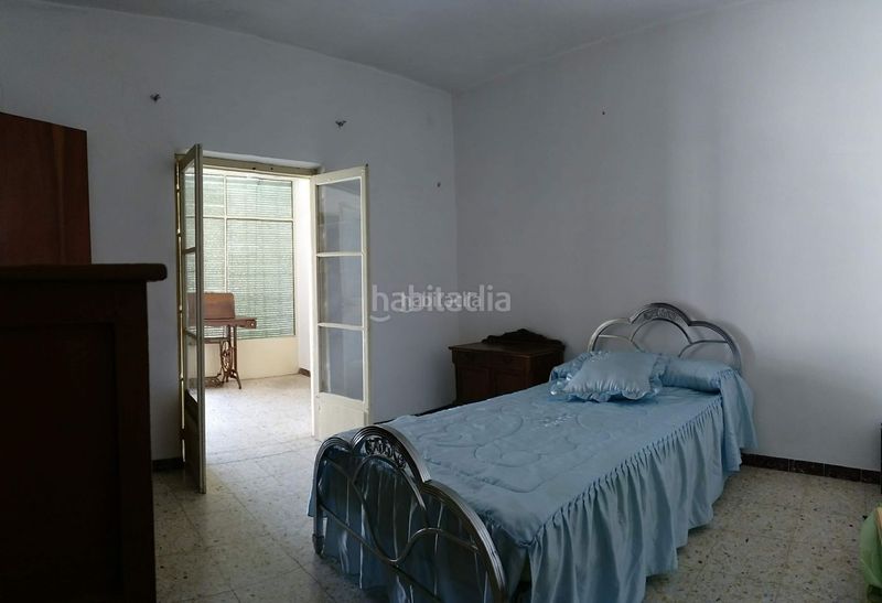 Foto 2f4fa3cd-084d-4034-8321-8f83100bc691. Casa a calle puente 5 a Bujalance