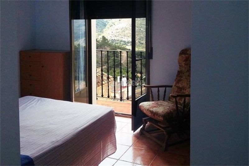 Foto e4d91d69-6a83-4542-9c36-ebb668974e2c. Etagenwohnung in carrer del castell 3 in Tollos