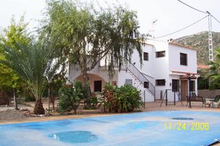 Propriété à Carrer de la serra 4d. Magnifica finca rustica en venta