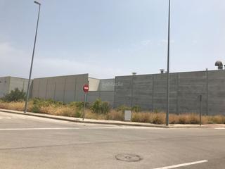 Solar industrial a Carrer ponent 9. Venta solar industrial cerca de la ap7