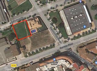 Terreny residencial a Carrer de josep pla 3p. Solar per edificar xalet