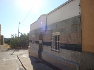 Alquiler Casa en Carrer sant pascual bailon, 30. Increible