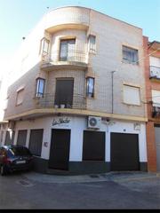 Maison jumelée à Calle cruz 1. Los navalucillos / calle cuatro calles