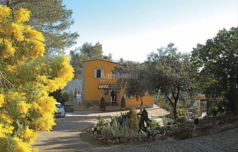 Foto b6f68949-7746-4ccd-8fbb-13778ab4595a. Miete chalet in carrer dels balladors 12 in Esporles