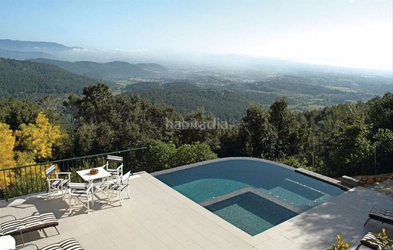 Foto cd53642f-3918-40bf-b408-492e6a970b1b. Miete chalet in carrer dels balladors 12 in Esporles