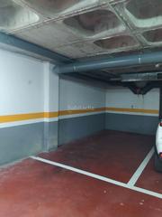 Car parking in Carrer de daora 5. Plaza coche en mas llui