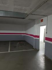 Aparcament cotxe a Carrer de la creueta 57. Muy buena zona y bien comunicada
