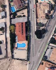 Xalet a Calle e caléndula 63. Chalet en urbanización los romeros.