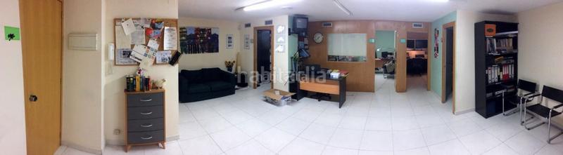 Foto 3d867a6d-2c88-47e8-839f-cfcdb5b68121. Oficina a carrer acadèmia 22 a Instituts-Universitat Lleida