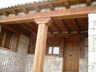 Casa a Calle egido 11. Casa estilo rústico rural
