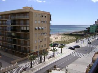 Apartament a Avenida san bartolome tir 6. Apartamento arenales del sol